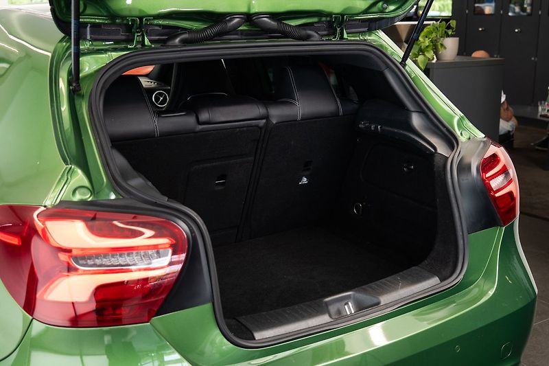 Mercedes-Benz Třídy A 180d Style - fotka 19 z 22