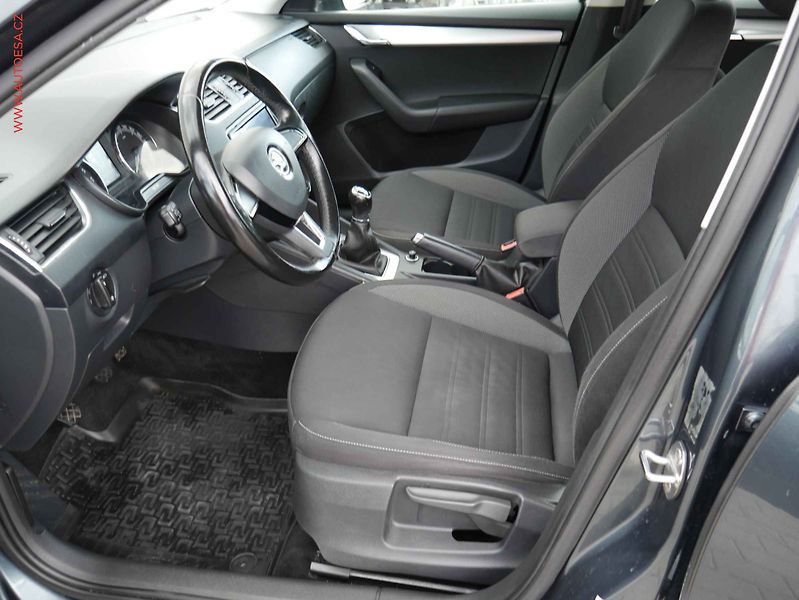 Škoda Octavia (2017) 1.6 TDI, ČR, Ambition, TZ - fotka 9 z 18