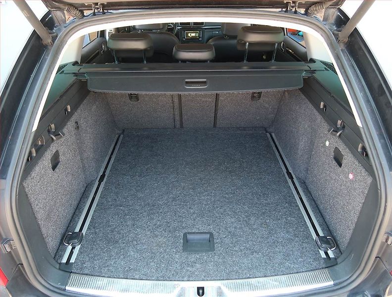 Škoda Superb (2014) 2.0 TDI, Automat, Navi, Xenony - fotka 14 z 21