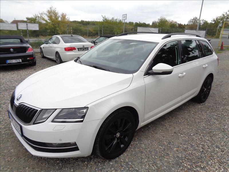 Škoda Octavia 2,0 - fotka 3 z 17