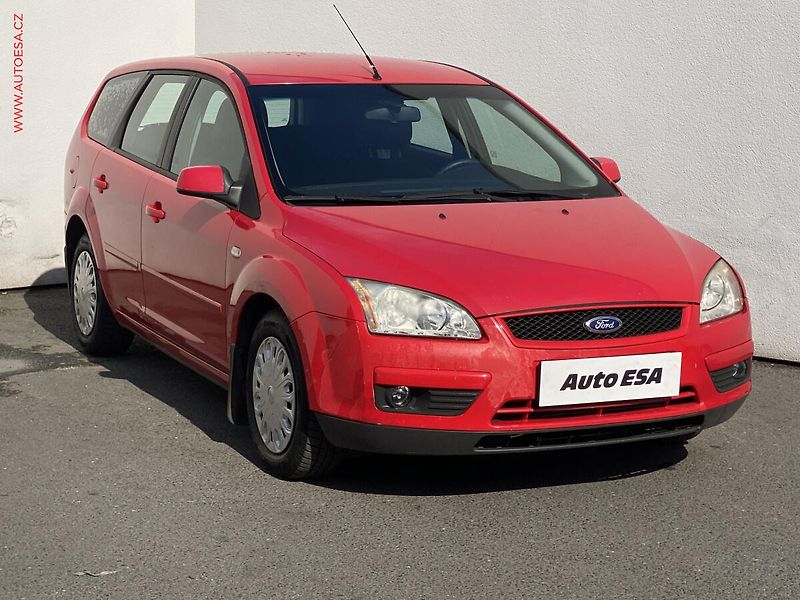 Ford Focus (2007) 1.6 TDCi, ČR, AC - fotka 1 z 16