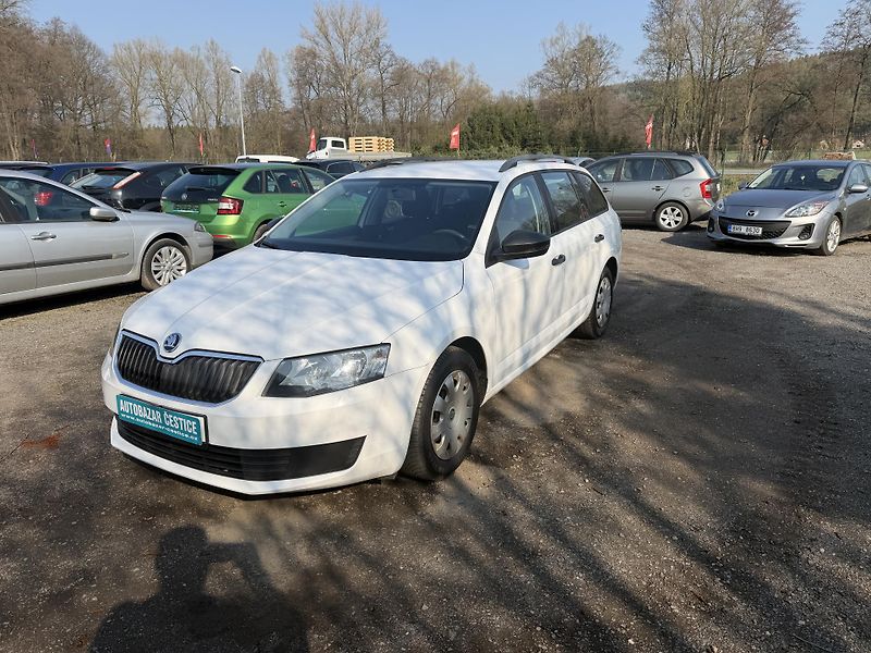 Škoda Octavia 1.2 TSI - fotka 1 z 22