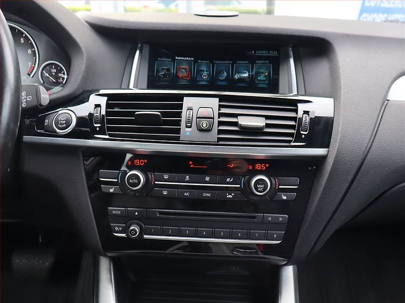 BMW X3 (2017) M Sport xDrive20i, 4X4 - fotka 12 z 23
