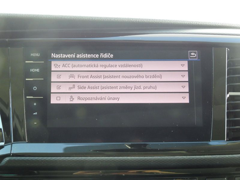 Volkswagen Multivan (2021) Highline 2,0 TDI 150kW DSG 4MO - fotka 17 z 30