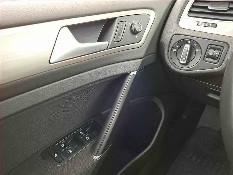 Volkswagen Golf (2014) 1.2 TSI, Tempomat - fotka 14 z 14