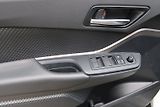 Toyota C-HR (2023) Comfort Business 1,8  Hybrid e - náhled 18