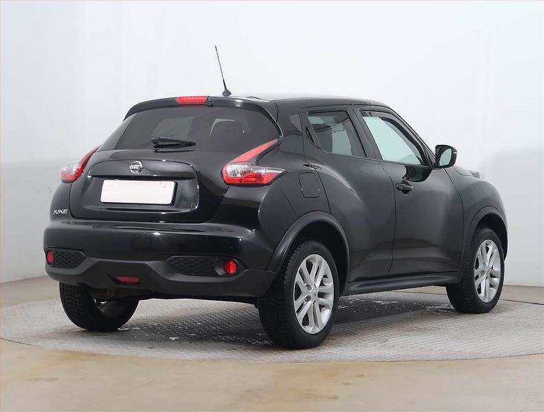 Nissan Juke (2017) 1.2 DIG-T, Serv.kniha, Navi - fotka 5 z 17