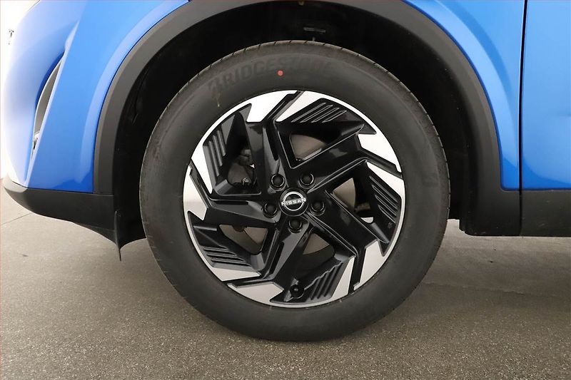 Nissan Qashqai (2025) 1.3 DIG-T MHEV, N-CONNECTA - fotka 12 z 17