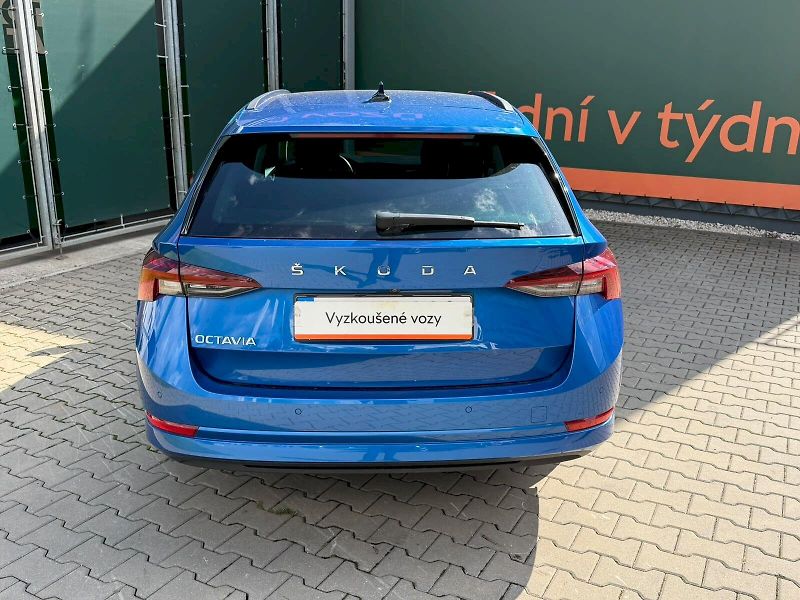Škoda Octavia (2024) COMBI FRESH PLUS 1.5TSI 110KW - fotka 21 z 25
