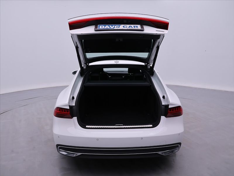 Audi A7 3,0 TDI  Quattro S-Line CZ DPH - fotka 9 z 36