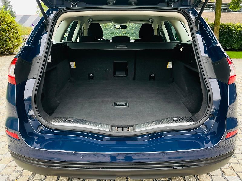 Ford Mondeo 2.0TDCi MANUÁL TAŽNÉ SERVISKA  - fotka 20 z 48