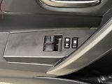 Toyota Auris (2015) 1.3 VVT-i, Cool, +kola - náhled 17