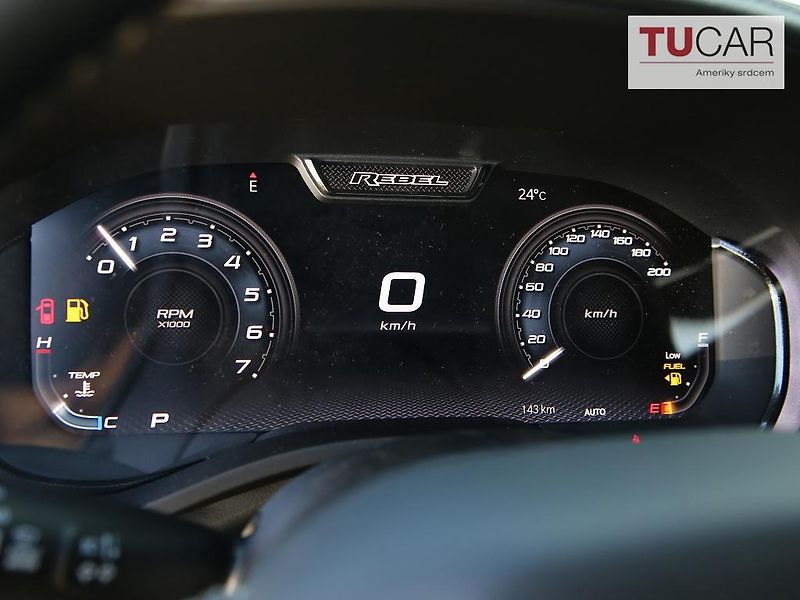 Dodge RAM (2026) 1500 Rebel 5.7 V8 2026 - fotka 16 z 39