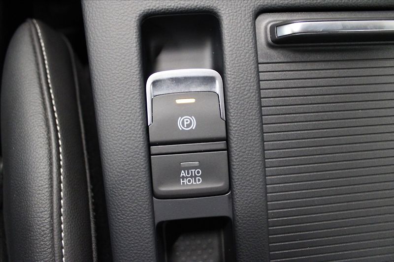 Volkswagen Arteon 2,0 TDI DSG ELEGANCE 1.MAJ. CZ - fotka 23 z 35