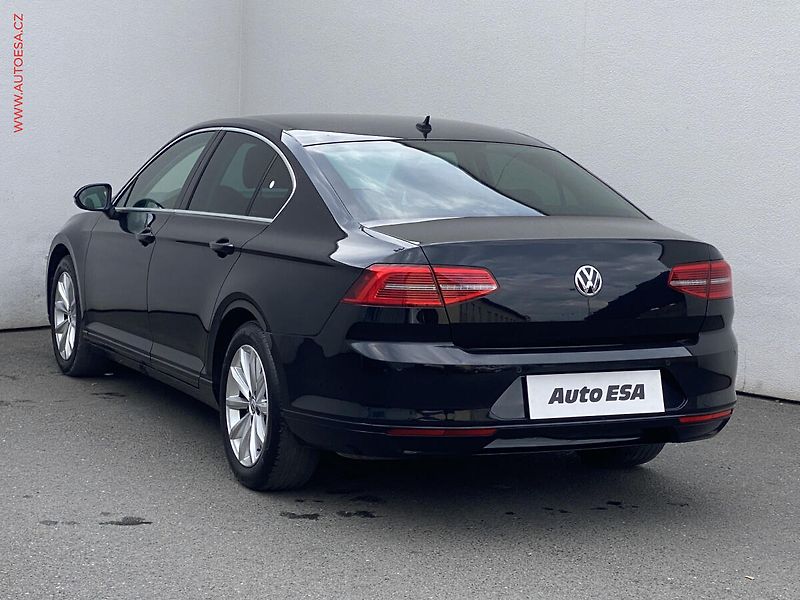 Volkswagen Passat (2015) 1.4 TSi, Comfortline, LED - fotka 6 z 18