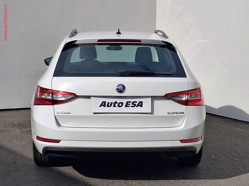 Škoda Superb (2018) 2.0TDi, Style, STK9/28 - fotka 5 z 19