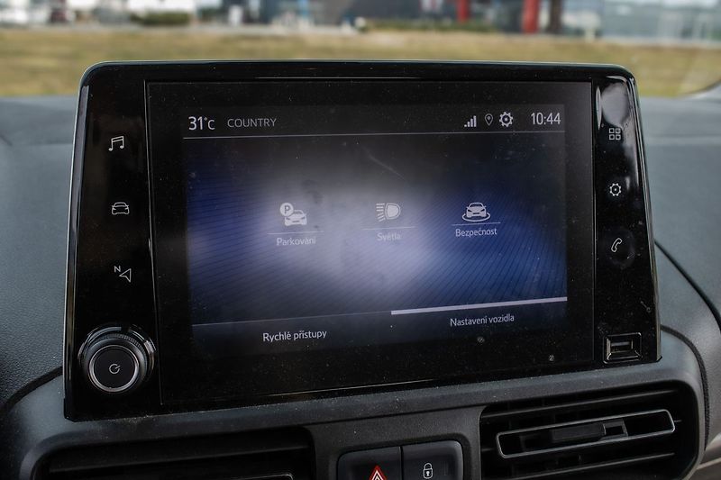 Toyota ProAce City Verso 2020 AT 96kW - fotka 15 z 31