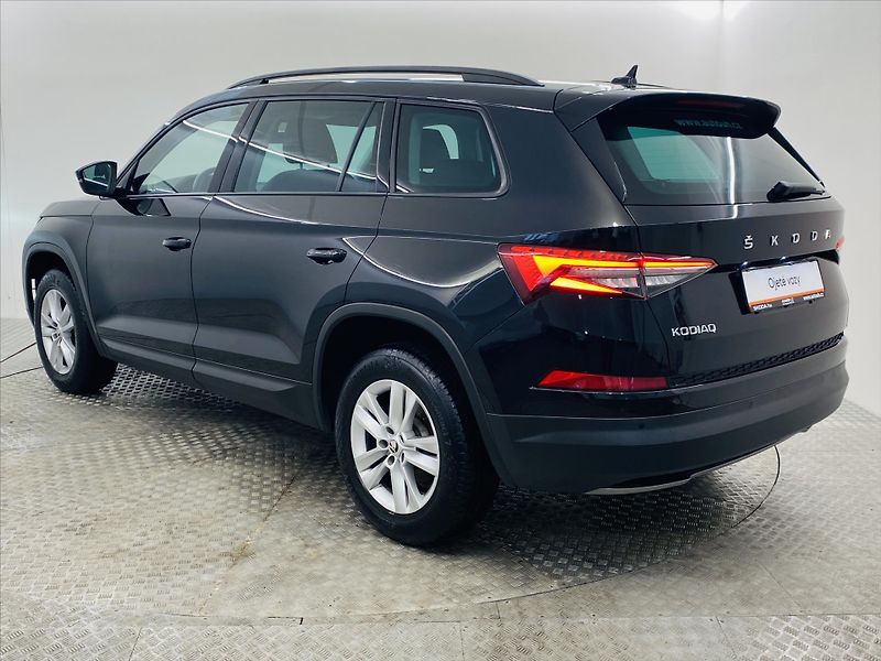 Škoda Kodiaq 2,0 TDI DSG 110kW Virtual - fotka 25 z 27
