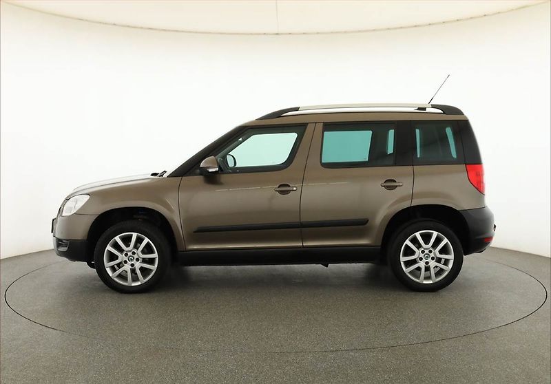 Škoda Yeti (2010) 1.4 TSI, Navi, Tempomat - fotka 3 z 18