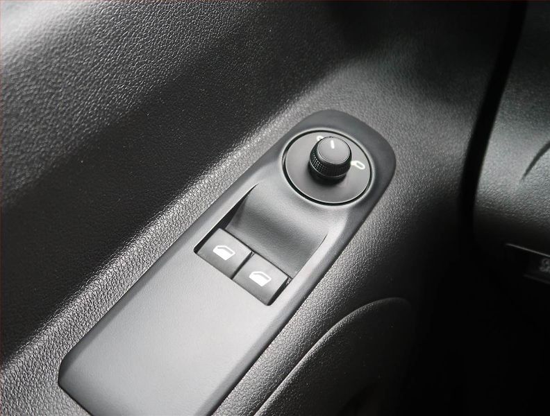 Citroën Berlingo (2022) Live Pack 1.2 PureTech, 5Míst - fotka 20 z 20