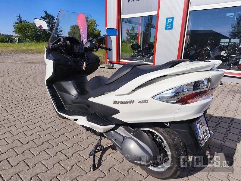 Suzuki Burgman 400 (2010) ABS - fotka 8 z 11