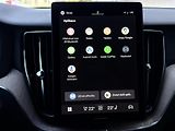 Volvo XC60 B5 AWD PLUS DARK // REZERVACE  - náhled 29