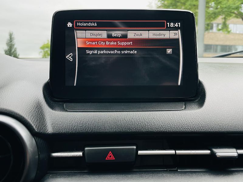 Mazda CX-3 2.0i MAN VÝHŘEV NAVI SENZORY - fotka 42 z 45