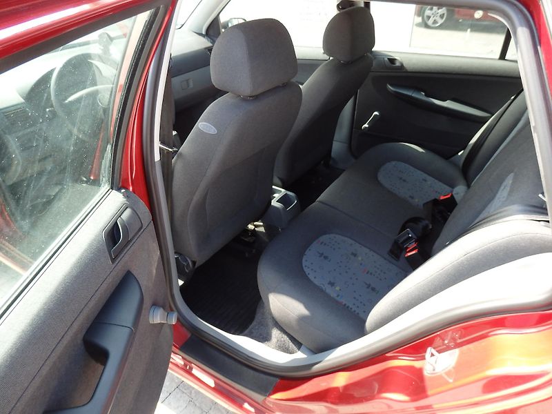 Škoda Fabia 1,2 47kW KLIMA, KOUPENO ČR - fotka 7 z 16