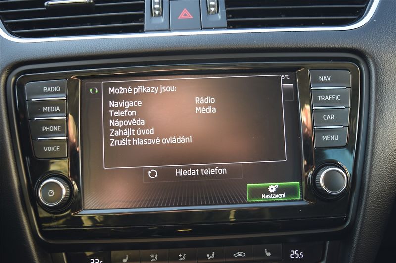 Škoda Octavia 1,6 TDI 77KW ALU KLIMA NAVI - fotka 37 z 48