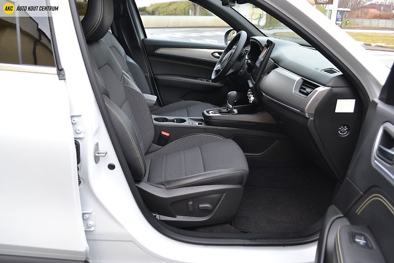 Renault Arkana Techno mild hybrid 140 EDC - fotka 12 z 44
