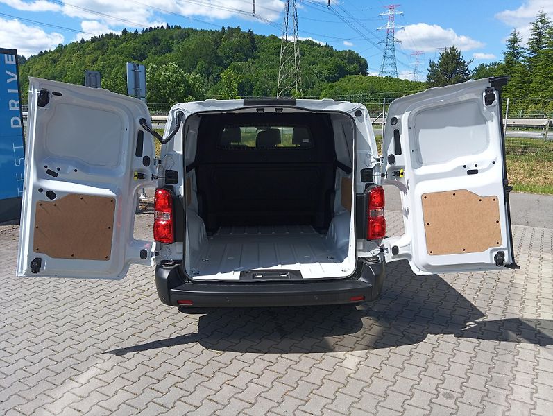 Peugeot Expert (2026)  Polocombi L3 2.2 HDi 150 MAN6 - fotka 15 z 17