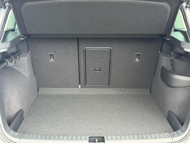 Škoda Karoq (2026) Dynamic 1,5 TSI 110 kW DSG - fotka 25 z 27