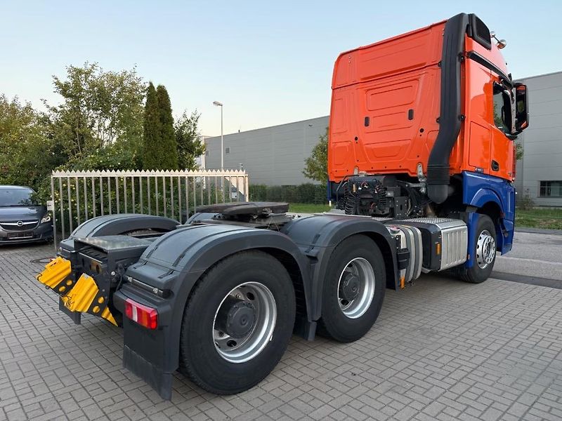 Mercedes-Benz Actros (2022) 2663 LS 6x4 tahač 68t hydr. - fotka 8 z 22
