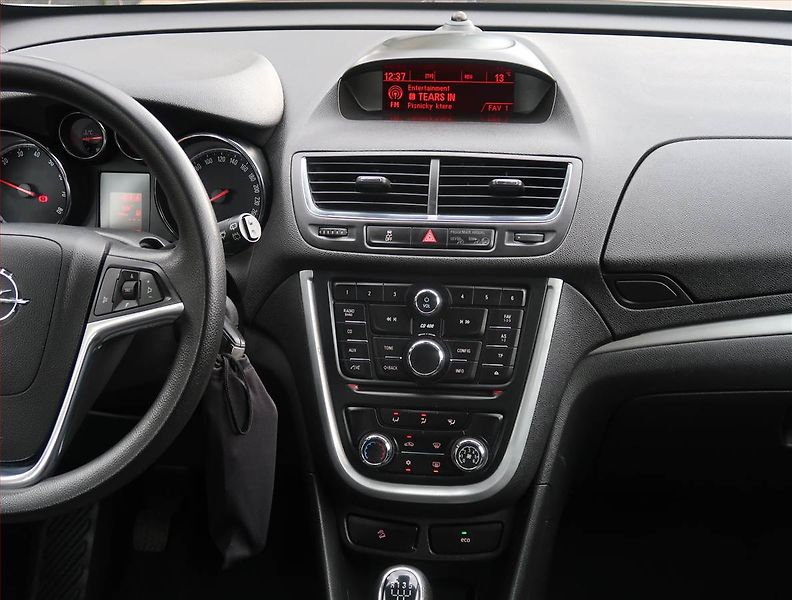 Opel Mokka (2014) 1.6, Serv.kniha, Tempomat - fotka 12 z 18