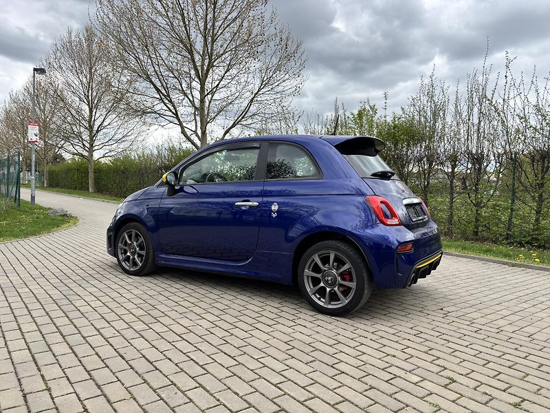 Abarth 595 1.4 595 70th Anniversary - fotka 5 z 24