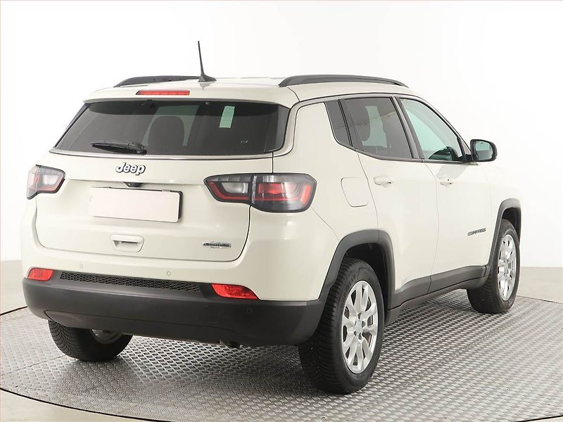 Jeep Compass (2022) 1.3 T-GDI, Serv.kniha - fotka 5 z 18