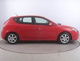Hyundai i30 (2011) 1.6 CVVT, nová STK - náhled 6