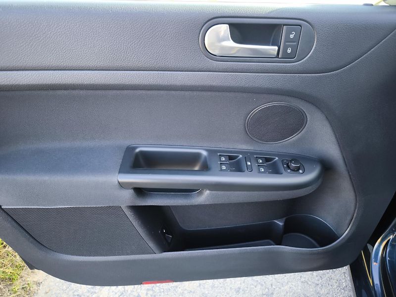 Volkswagen Golf Plus VI 1,6MPI 75kW SERVISKA 1MAJ. - fotka 16 z 55