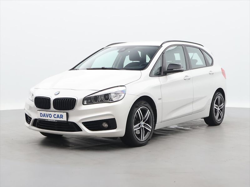 BMW Řada 2 2,0 218da 110kW Sport line CZ - fotka 3 z 38