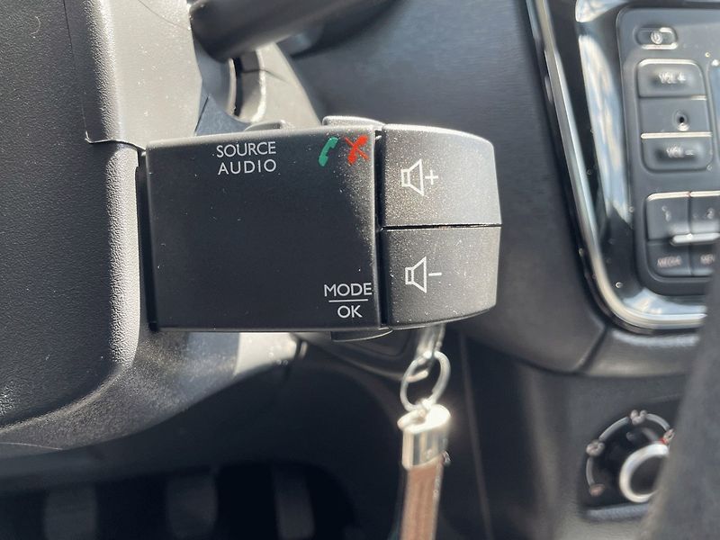 Dacia Dokker (2018) 1.6,75kW,Klima,ČR - fotka 16 z 31