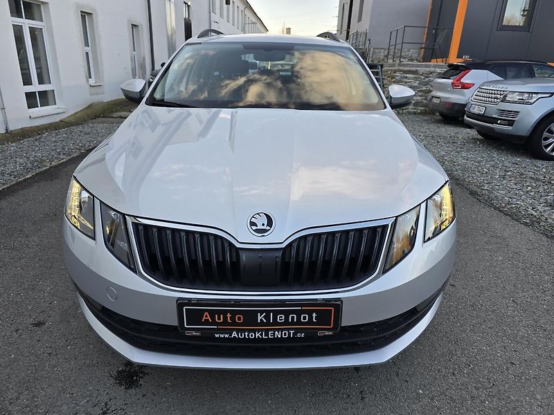 Škoda Octavia STYLE LED DIGIKLIMA-DPH - fotka 3 z 37
