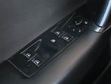Volkswagen Passat (2012) 1.6 TDI, Tempomat - náhled 15