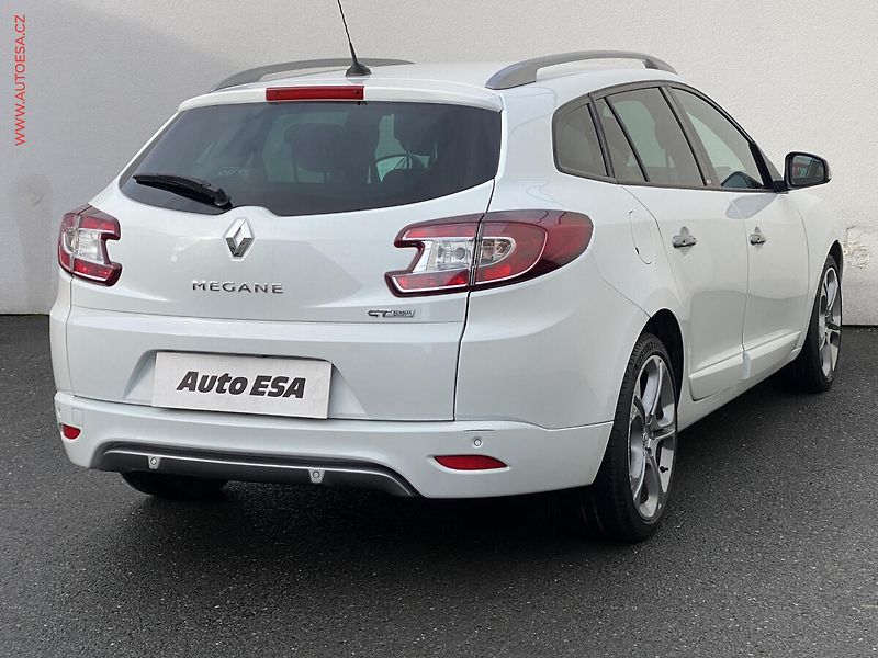 Renault Mégane (2014) 2.0 T, GT, navi, kamera - fotka 4 z 20