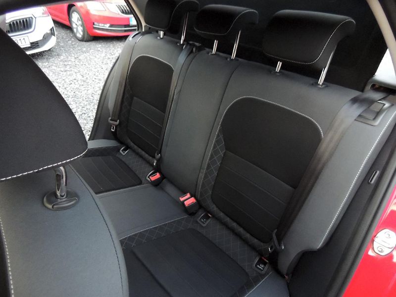 Škoda Fabia (2020) 1.0MPi,44kw,Amb,ČR,1.maj.TZ - fotka 19 z 45