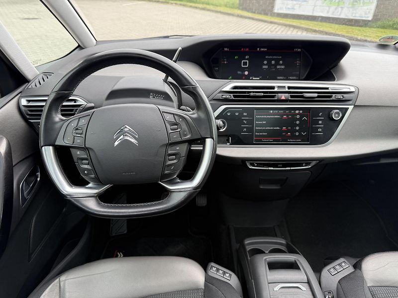 Citroën Grand C4 SpaceTourer 2.0 HDI 110kW aut. 7 míst - fotka 12 z 22
