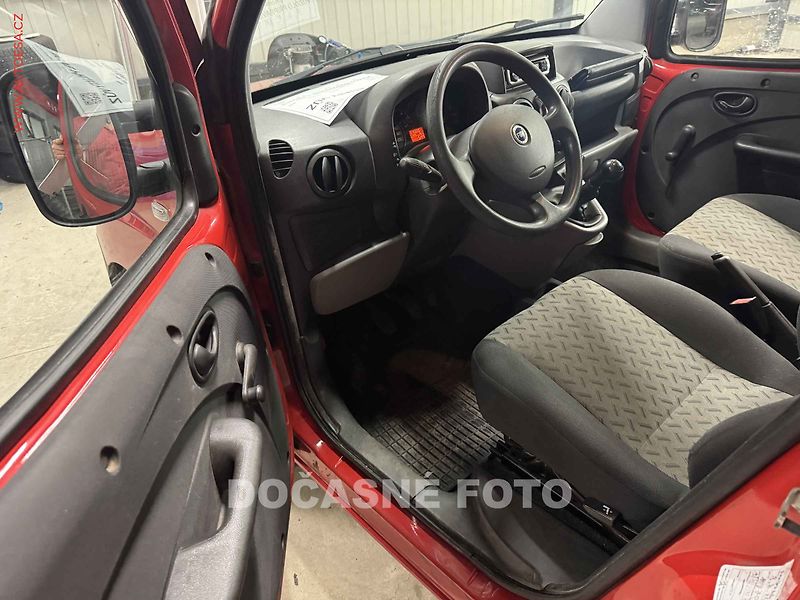Fiat Dobló (2006) 1.3 MJTD Cargo - fotka 3 z 3