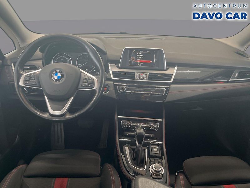 BMW Řada 2 2,0 218d Aut GrandTourer 7Míst - fotka 3 z 12