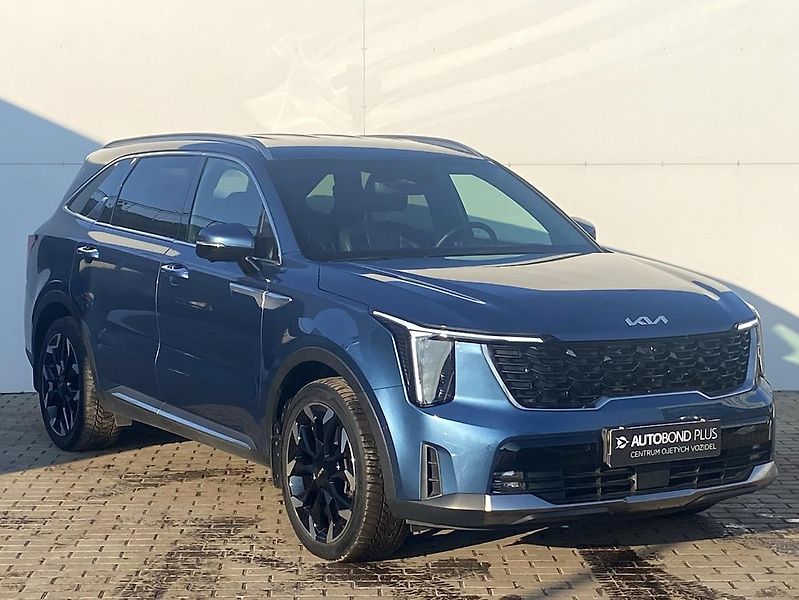 Kia Sorento 2.2 CRDi 142kW AWD 8DCT TOP - fotka 6 z 23