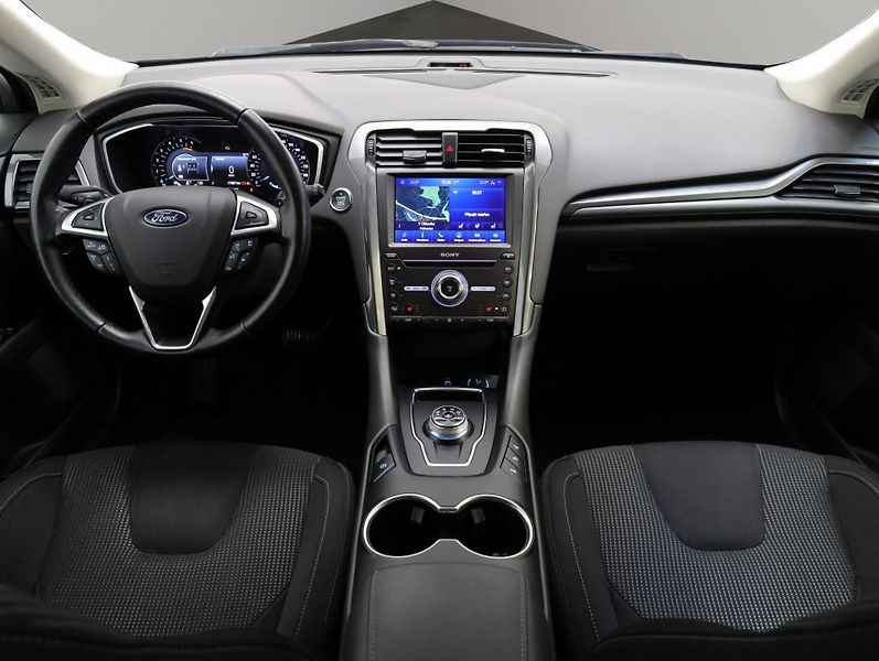 Ford Mondeo (2021) 140kW, AT8, nové ČR,1.maj.serv - fotka 20 z 20