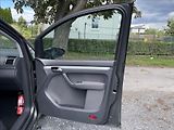 Volkswagen Touran 1,6 TDi  Navigace,Climatronic - náhled 27